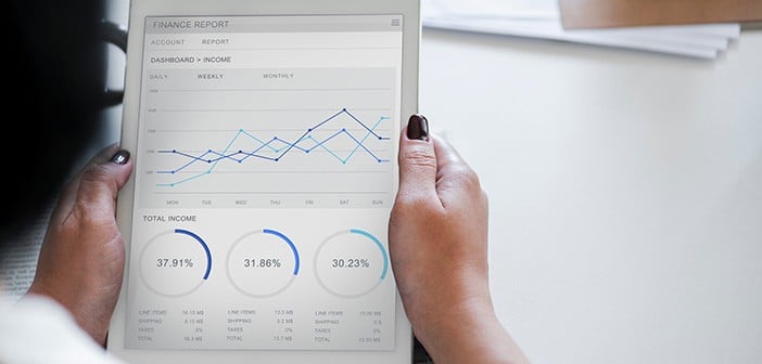 5 Core Concepts in Both Real Estate and Stock Investing—and 5 Key Differences