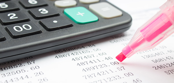 highlighting data on real estate financials spreadsheet