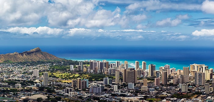 Panoramic view of Honolulu city, Waikiki and Diamond Head from Tantalus lookout