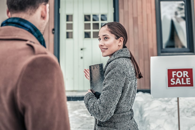 Top 4 Tips for Selling Your Home in the Dead of Winter (Advice Approved by Agents!)