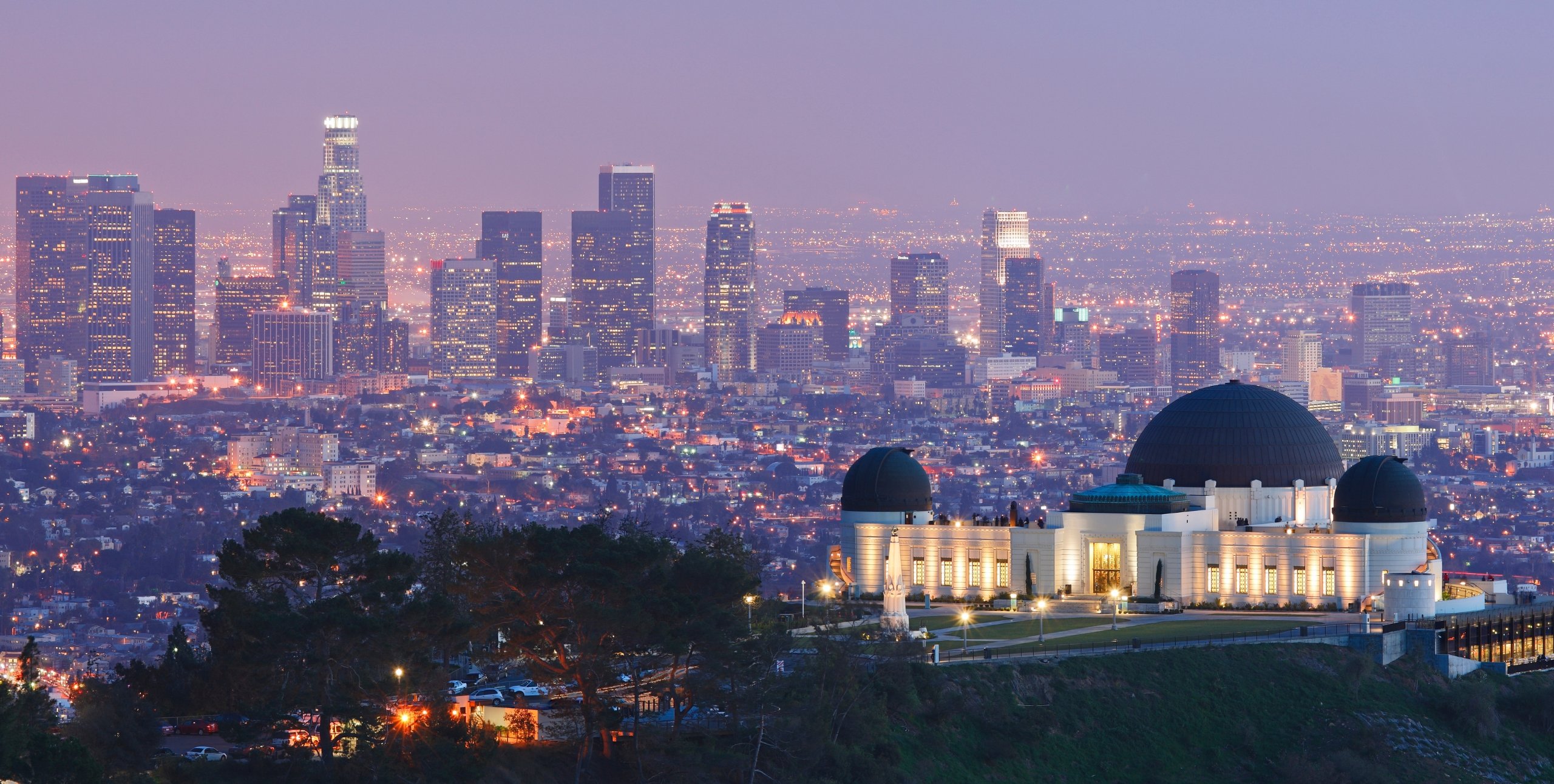 los angeles skyline and observatory