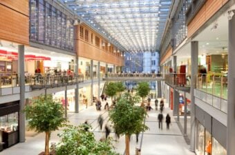 Retail Investing Is Making Its Return—What It Means for CRE in 2024