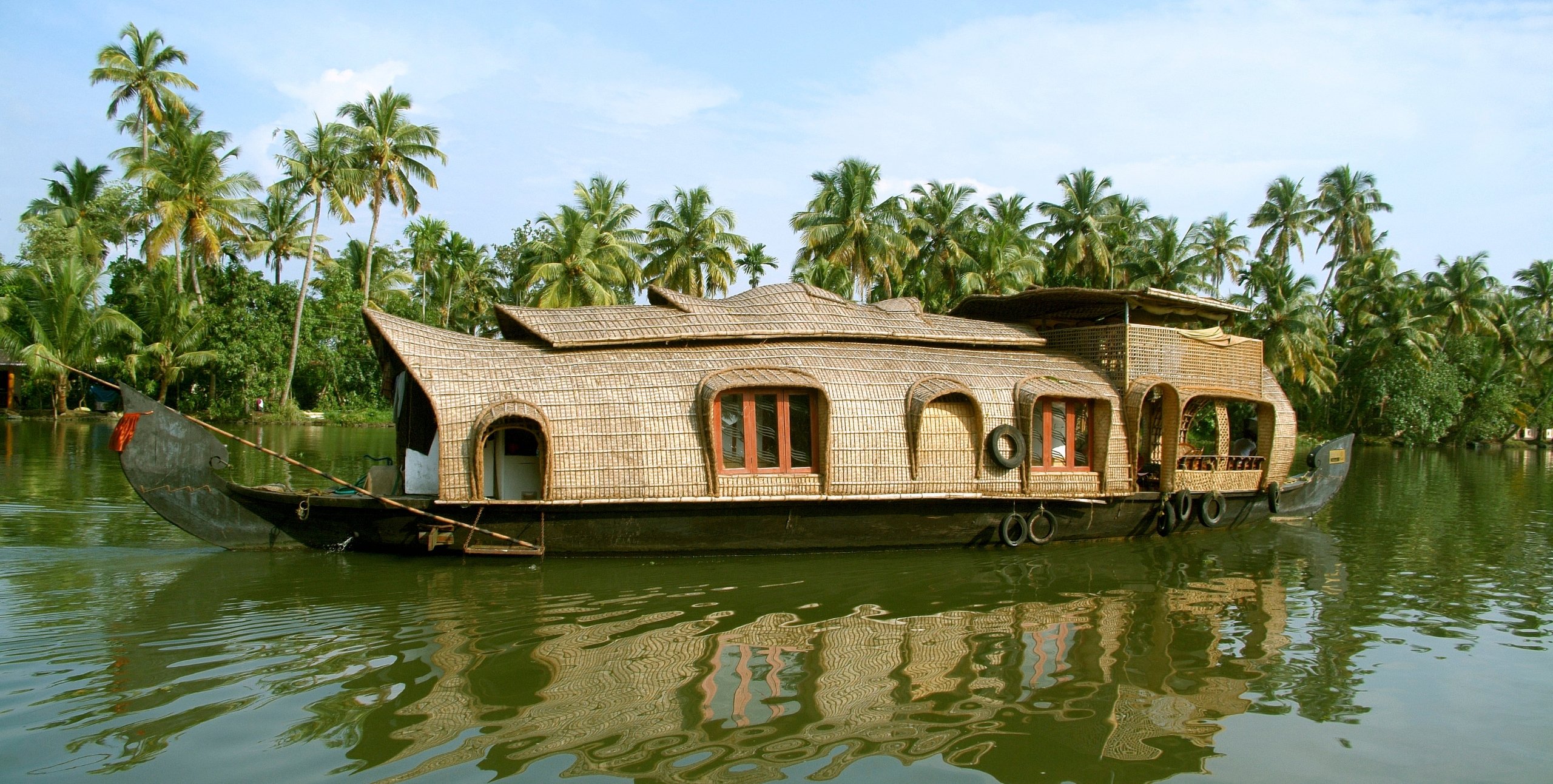 house boat