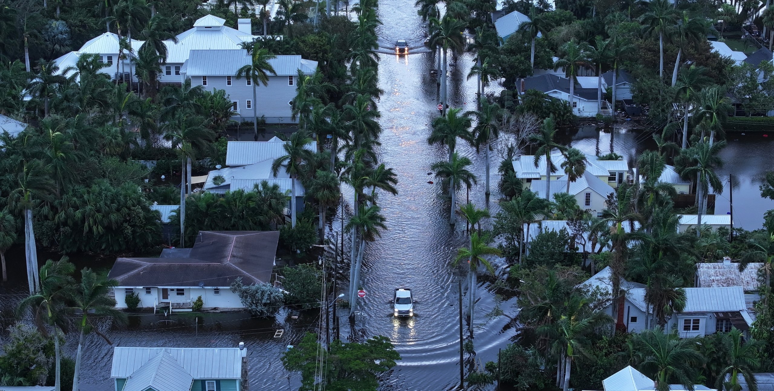 flood in florida town after milton