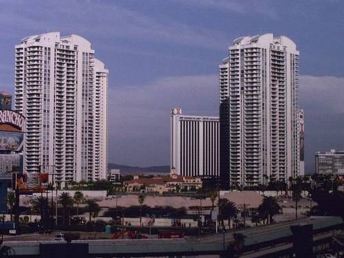 Las Vegas High-Rise – Good Deal or High Risk?