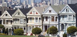 Alamos Square Seven Sisters one of the most famous views in San Francisco California